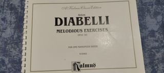 Técnica Lenguaje musical y Ejercicios para piano