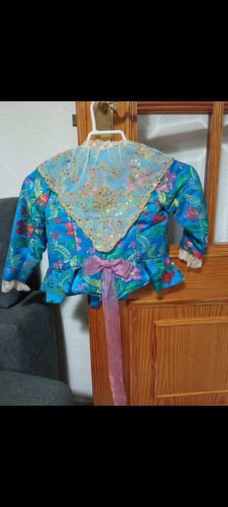 Traje de fallera, con corpiño de 3-4 años