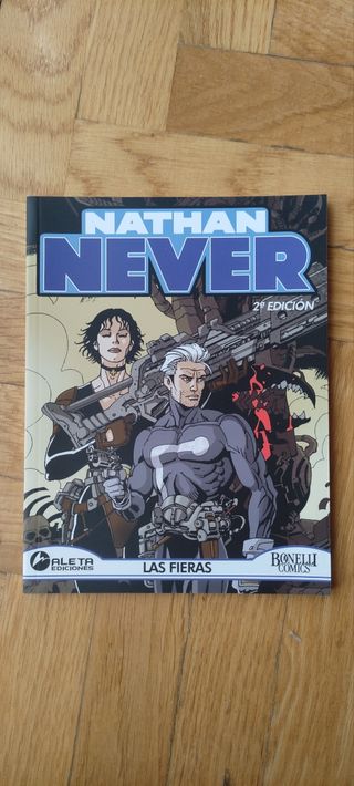 📚🔥LOTE🔥 16 comics Nathan Never
