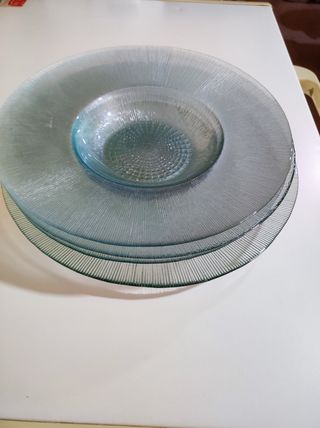 8 platos de cristal,retro,colección,vintage.