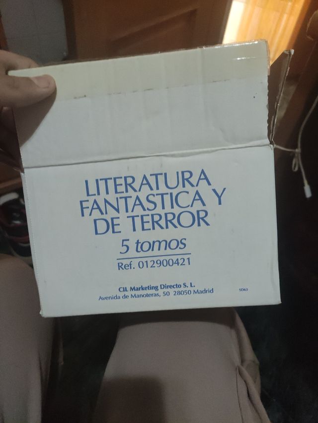 Collezione di letteratura horror e fantasy