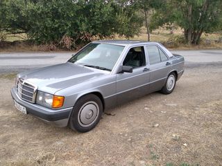 Mercedes-Benz Clase E 1990
