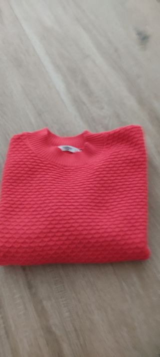 Jersey rojo de Mango