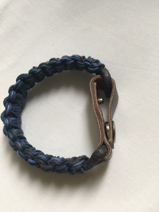 PULSERA DE CUERO Y CUERDA TRENZADA