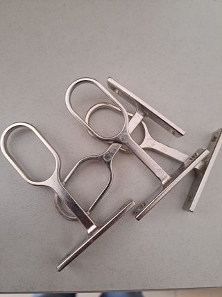 Suporte central roupeiro