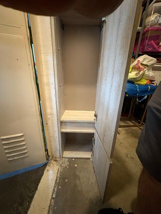 Columna de baño o mueble auxiliar