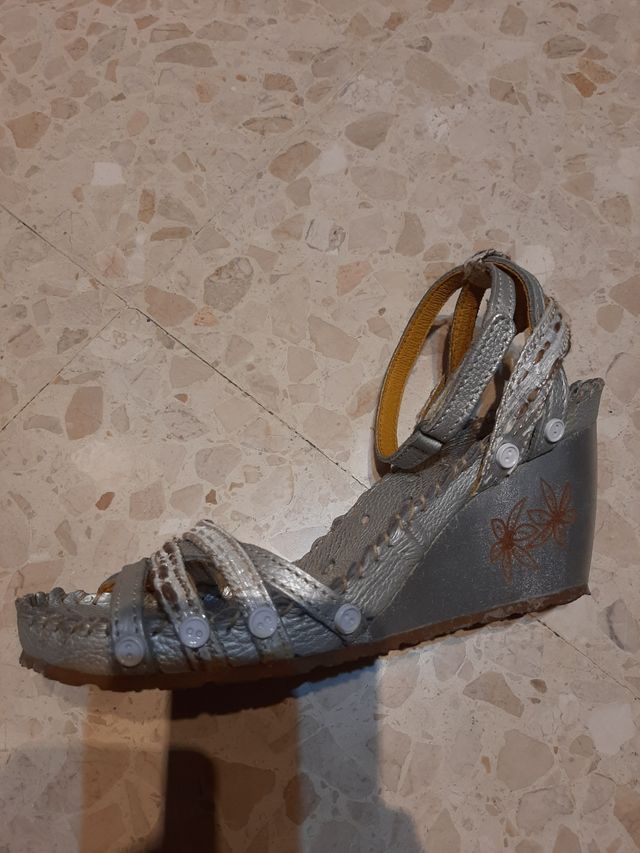 sandalias plata the art company