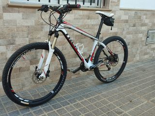 mtb de carbono trek talla M
