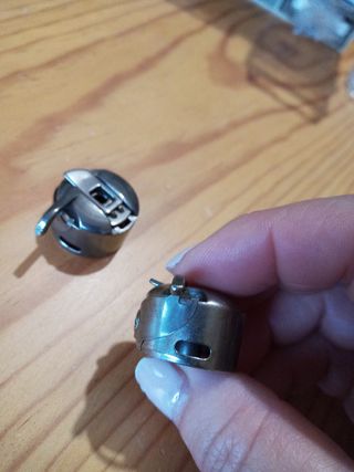 Salviette antiche per macchine da cucire