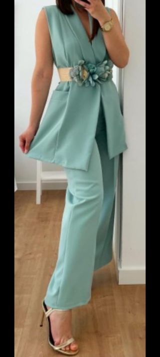 traje pantalón y chaqueta