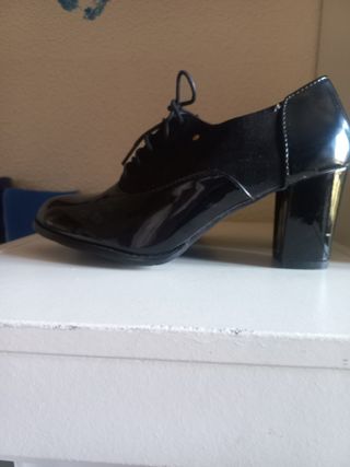 ZAPATOS SRA