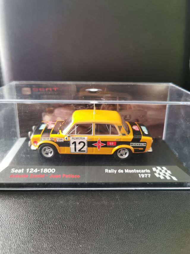 Seat 124-1800. 1/43