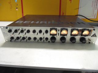 Behringer Tube Composer T1952