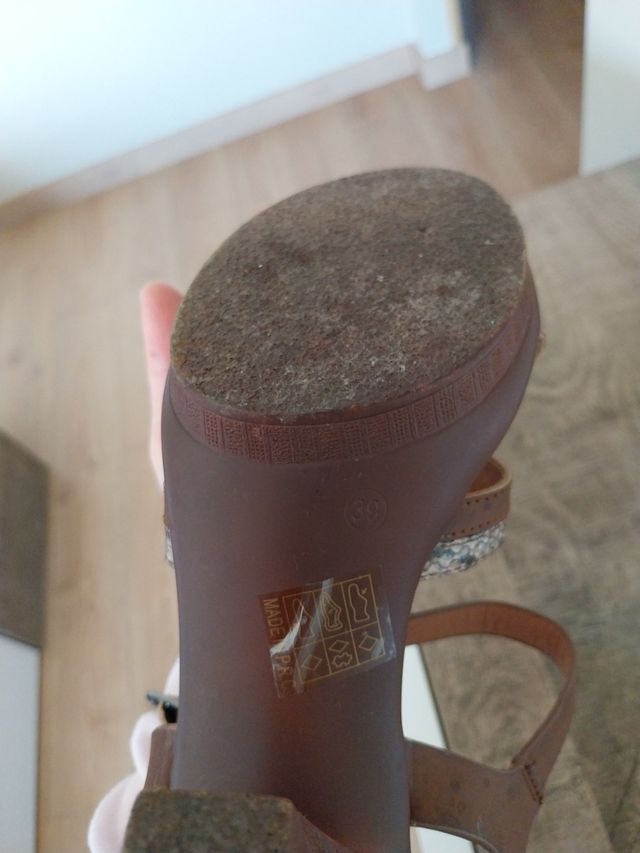 Sandalias tacon. talla 39