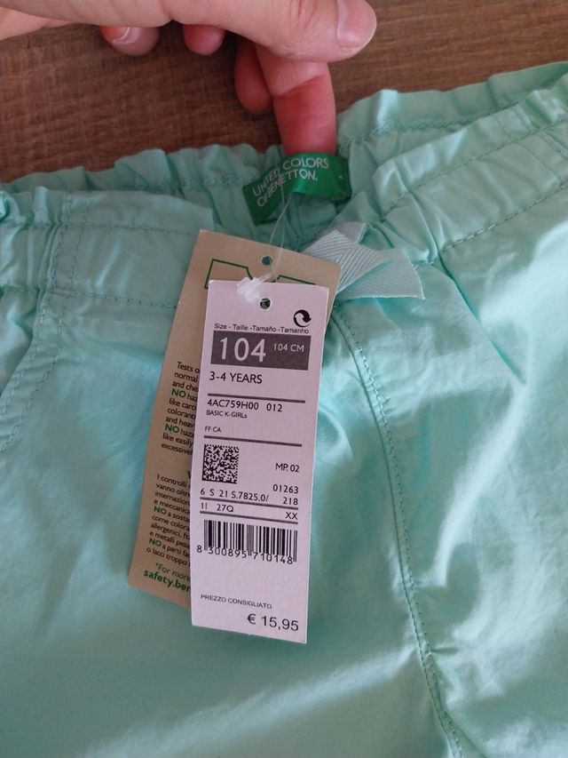 Bermudas Benetton. 4 años.