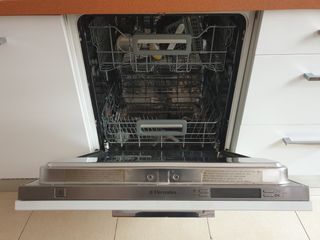 Lavavajillas integrado Electrolux panelable