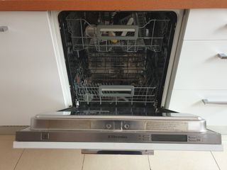 Lavavajillas integrado Electrolux panelable