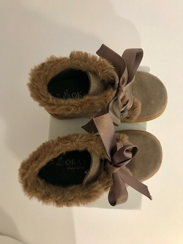 OKAA Botita Safari piel serraje marrón. Talla 24