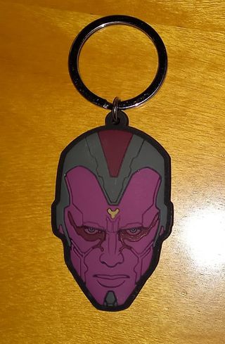 Lote 8 llaveros: Vision, Predator, Thanos..