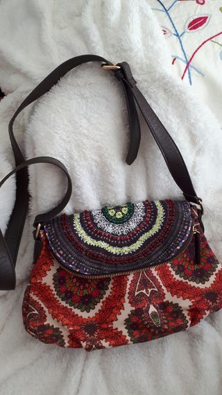 bolso bandolera desigual 