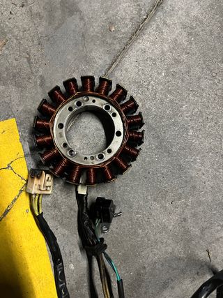 Stator suzuki burgman AN650 2011