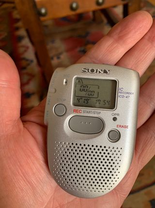 Grabadora de voz digital Sony