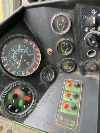 Cosechadora DEUTZ FAHR 4060