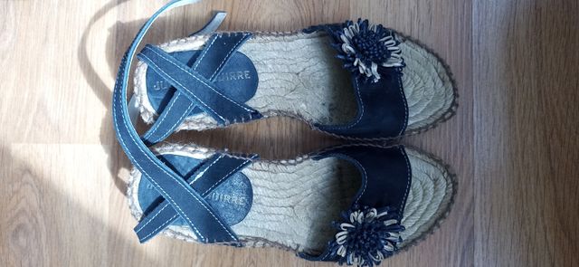 Espardeñas de la marca Juncal Aguirre