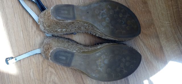 Espardeñas de la marca Juncal Aguirre