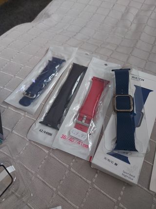 Correas apple watch y protectores