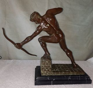 Figura de bronce 