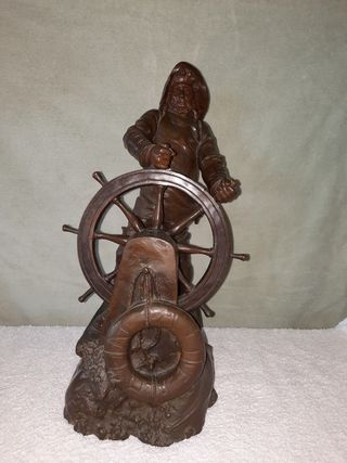Figura de bronce