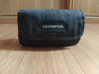 OLYMPUS AZ 210 SuperZoom