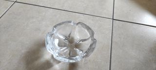 posacenere e contenitori in cristallo