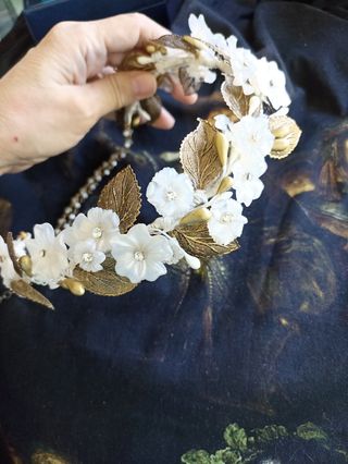Aplicación para cabello o como cinturón.