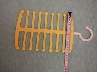 Percha de plastico para foulares