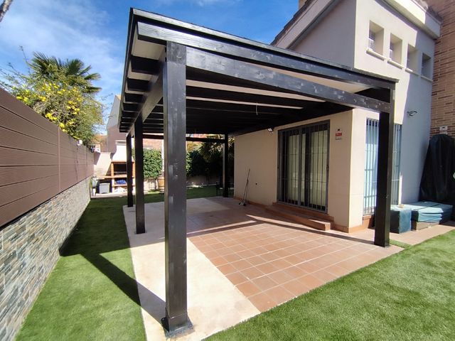 pérgolas porches cenador jardín