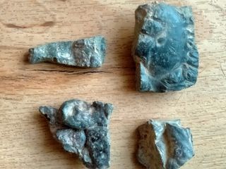 FRAGMENTOS ESCORIA FORJA DE HIERRO FUNDICION IBERA