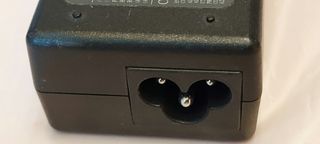 cargador hp 18.5v 3.5A dc 65w