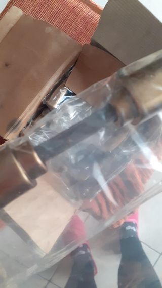 maniglie per porte e finestre quadro 8