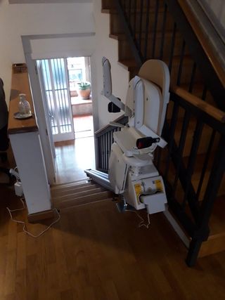 silla salvaescaleras acorn recta