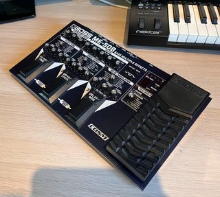 Pedalera Bajo Multiefectos BOSS ME-50B