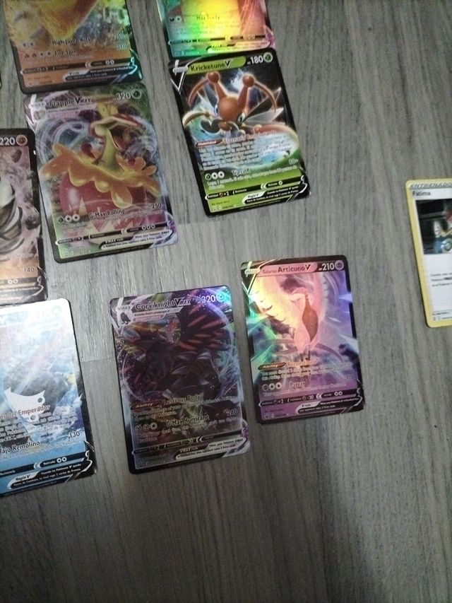 cartas Pokémon vMax reverse