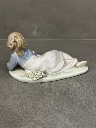 Figura de Lladró Junto al estanque.1989