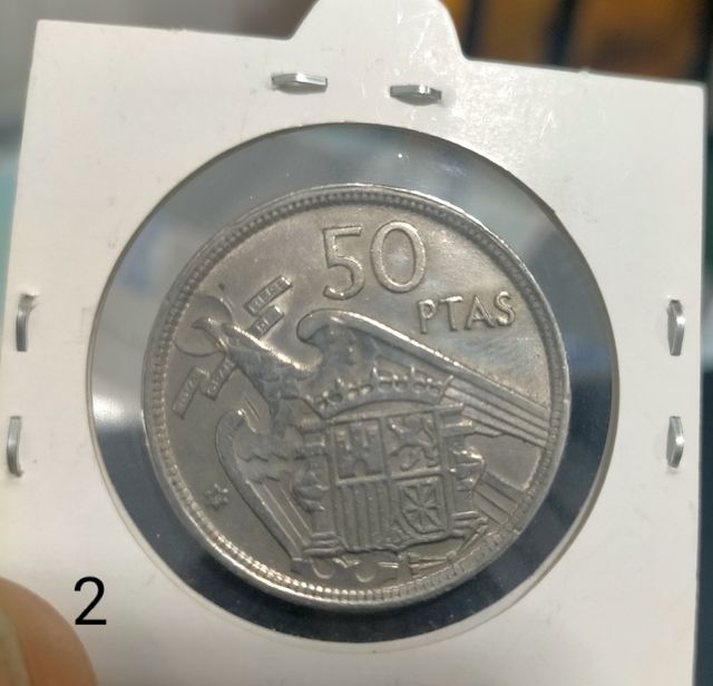 4 MONEDAS 50 PTS F.F. (58)