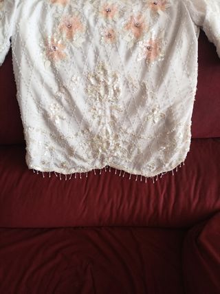 Blusa bordada de fiesta