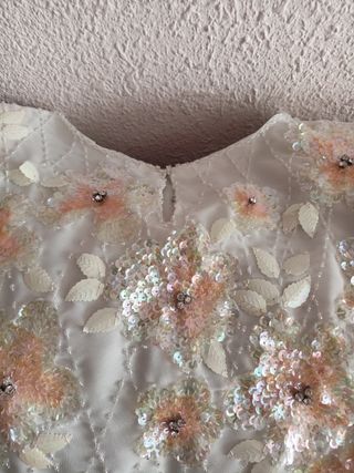 Blusa bordada de fiesta