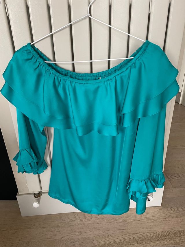 Blusa Satinada Azul Turquesa Uterqüe T.M.