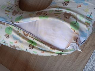 cojín de lactancia, embarazo y primeros meses bebé