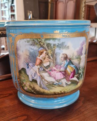 Macetero porcelana de Sevres XVIII